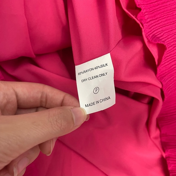 Marie Oliver Dezi Ruffle Dress in Magenta - Size 0 - Picture 12 of 12